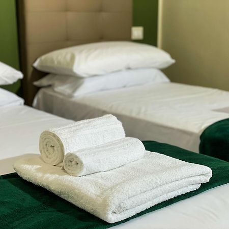 Louma Rooms 巴里 外观 照片
