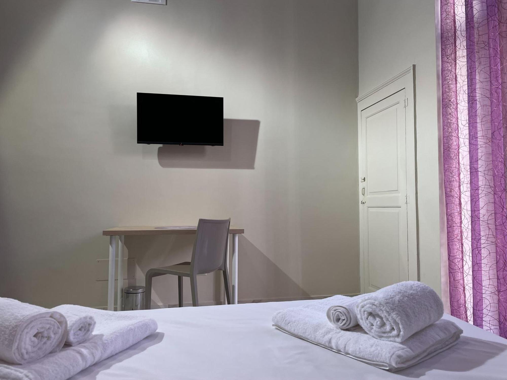 Louma Rooms 巴里 外观 照片