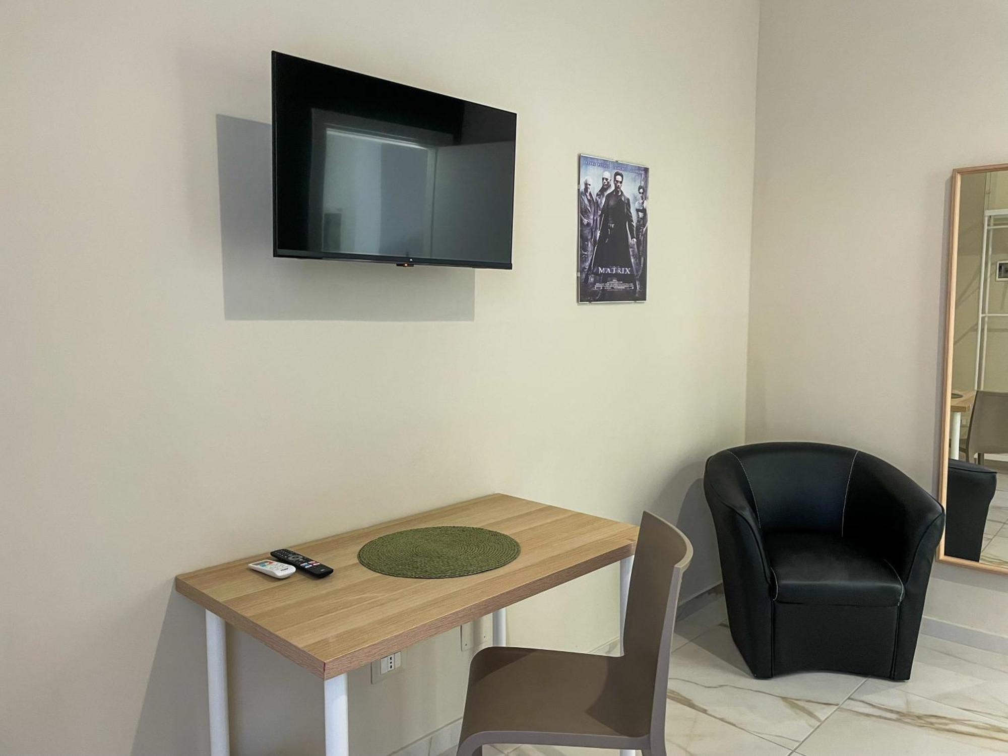 Louma Rooms 巴里 外观 照片