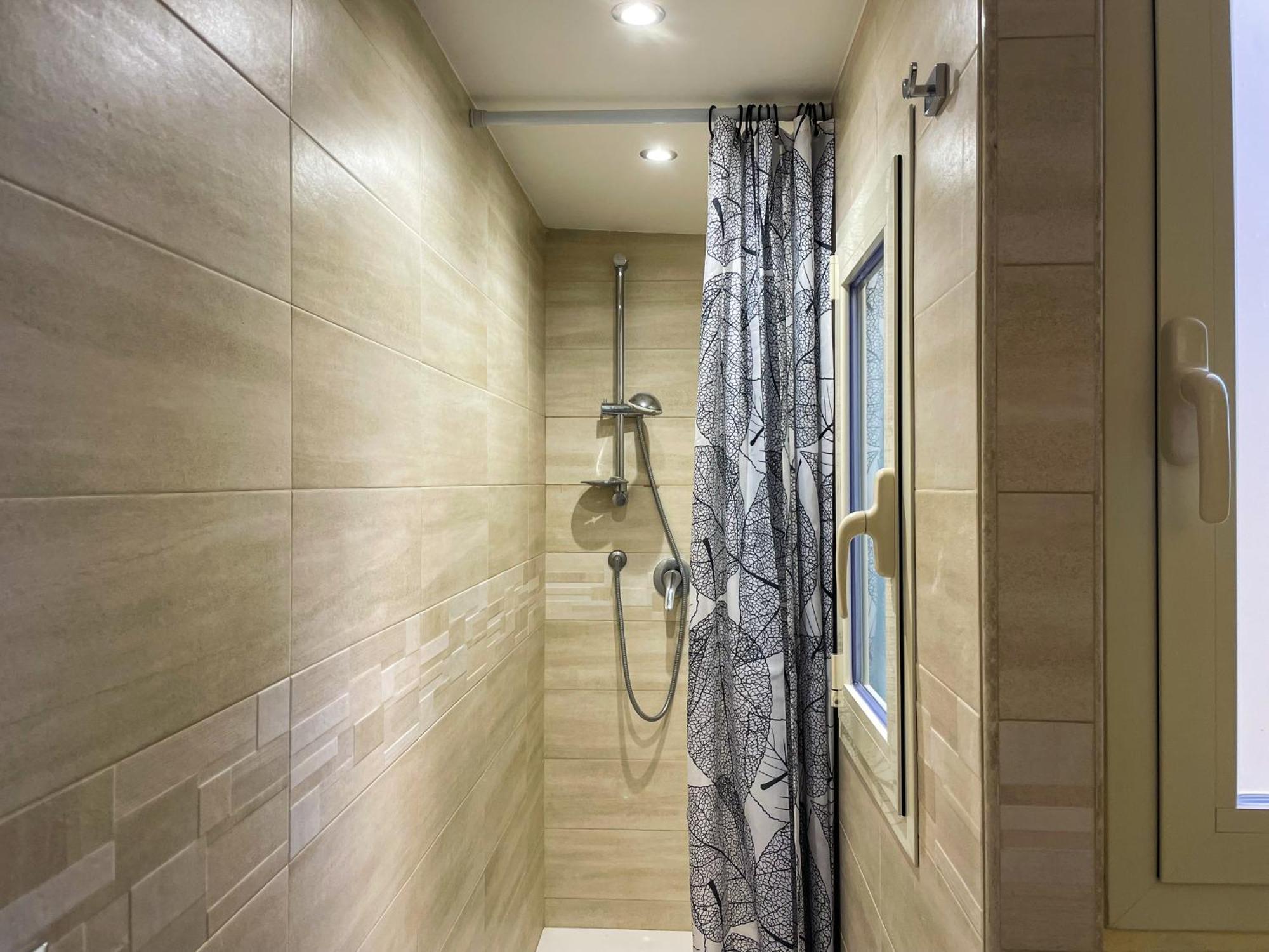 Louma Rooms 巴里 外观 照片